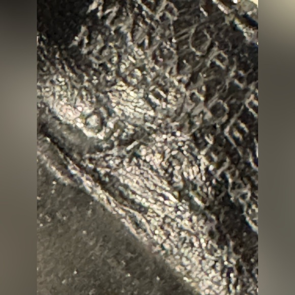 Tory Burch Women’s Quinn Quilted Patent Leather Gold Logo Black Ballet Flats 8M - Picture 7 of 8